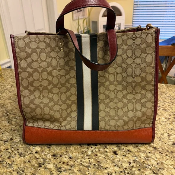 COACH TRAVEL BAG - Picture 2 of 12